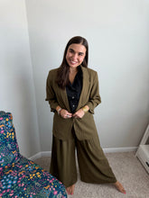 Load image into Gallery viewer, Boss Babe Set
