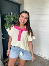 Load image into Gallery viewer, Light Wash Denim Shorts
